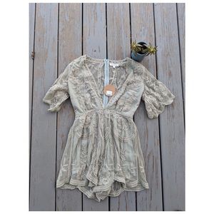 NWT Sage Honey Punch Lace Romper